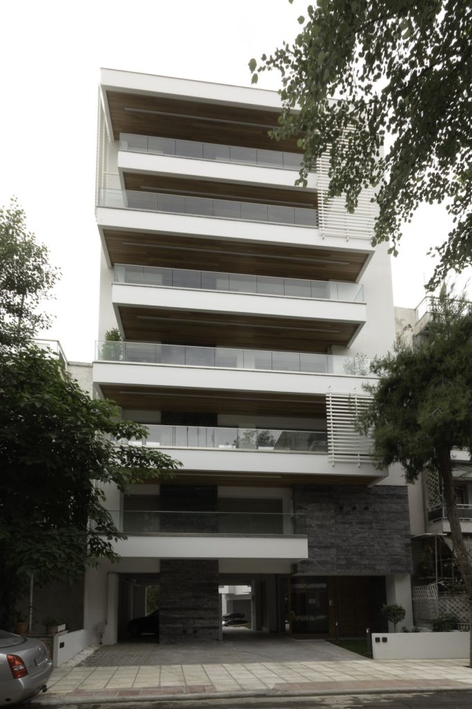 Six-storey residential building in Kato Toumpa - Pileas 82